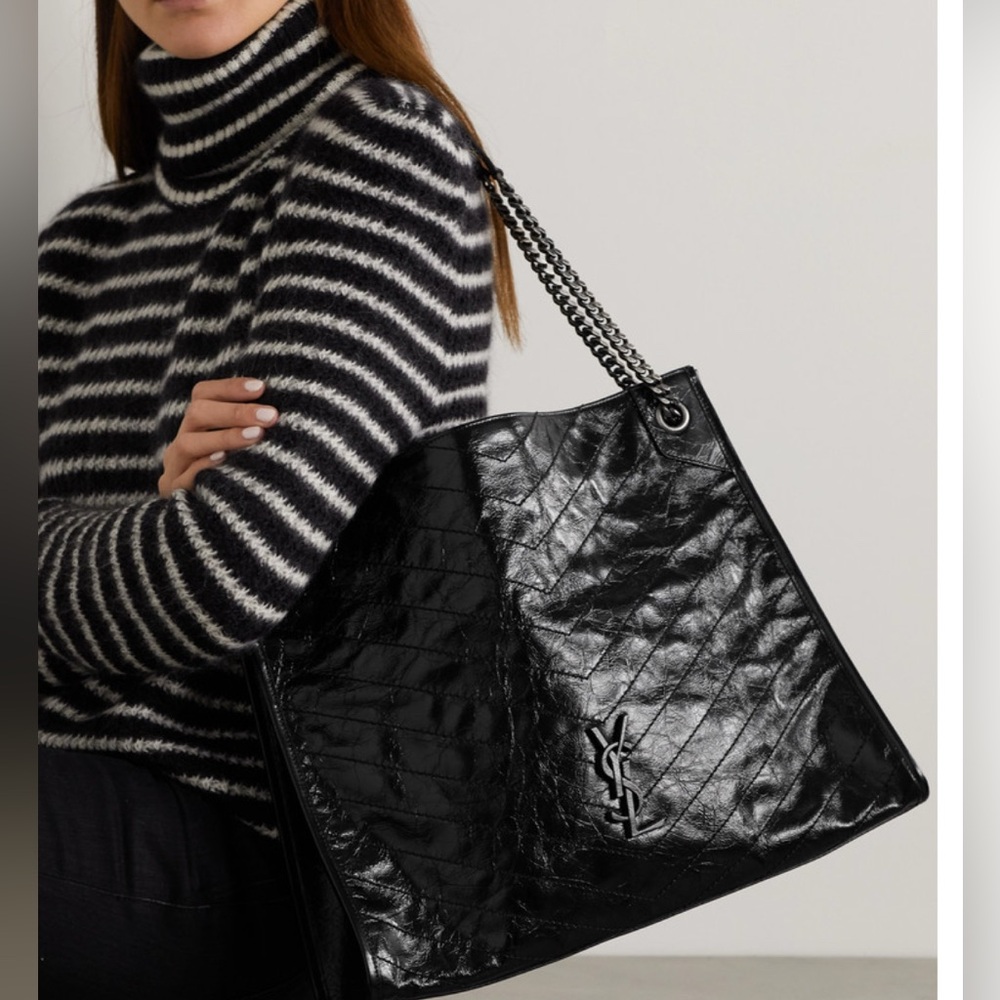 Yves Saint Laurent Black Tote Bag - Picture 3 of 15